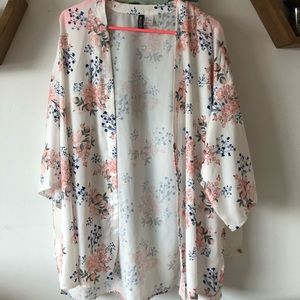 White Floral Kimono